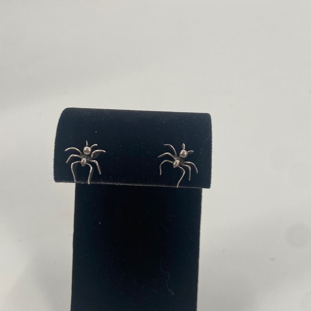 Sterling silver spider stud earrings